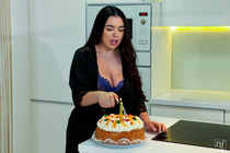Preview photo for Birthday Sex - S16:E4